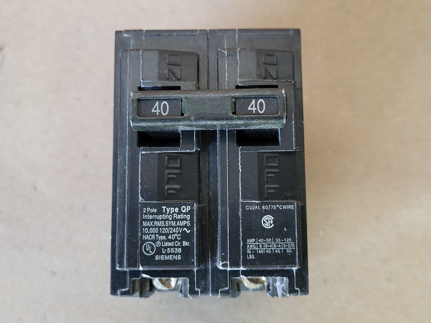 SIEMENS 40 Amp, 2 Pole, 120/240 Volts Circuit Breaker Q240