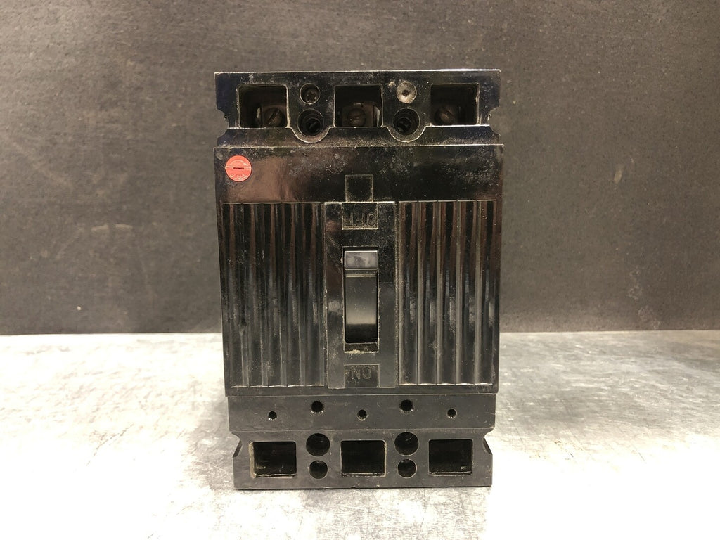 GENERAL ELECTRIC 30 Amp, 3 Pole, 600 Volts Circuit Breaker TED136030