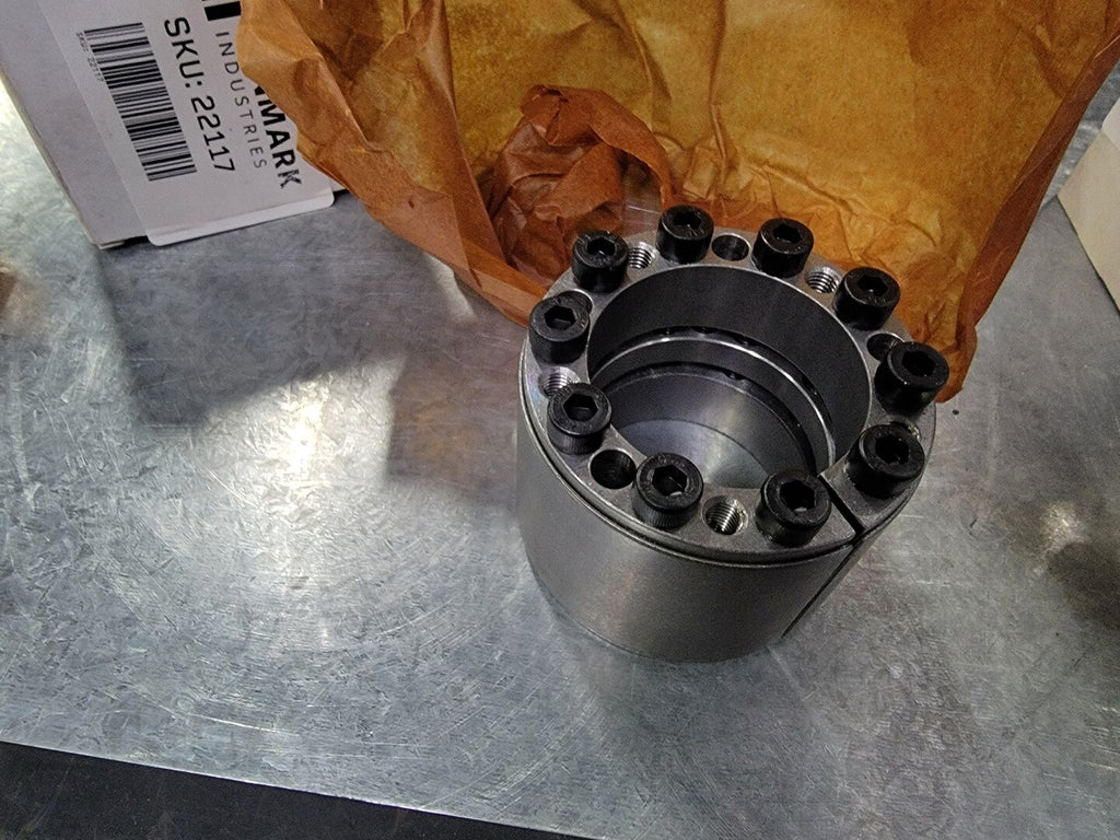 FENNER 2-3/8" Locking Assembly/Keyless Bushing B122206