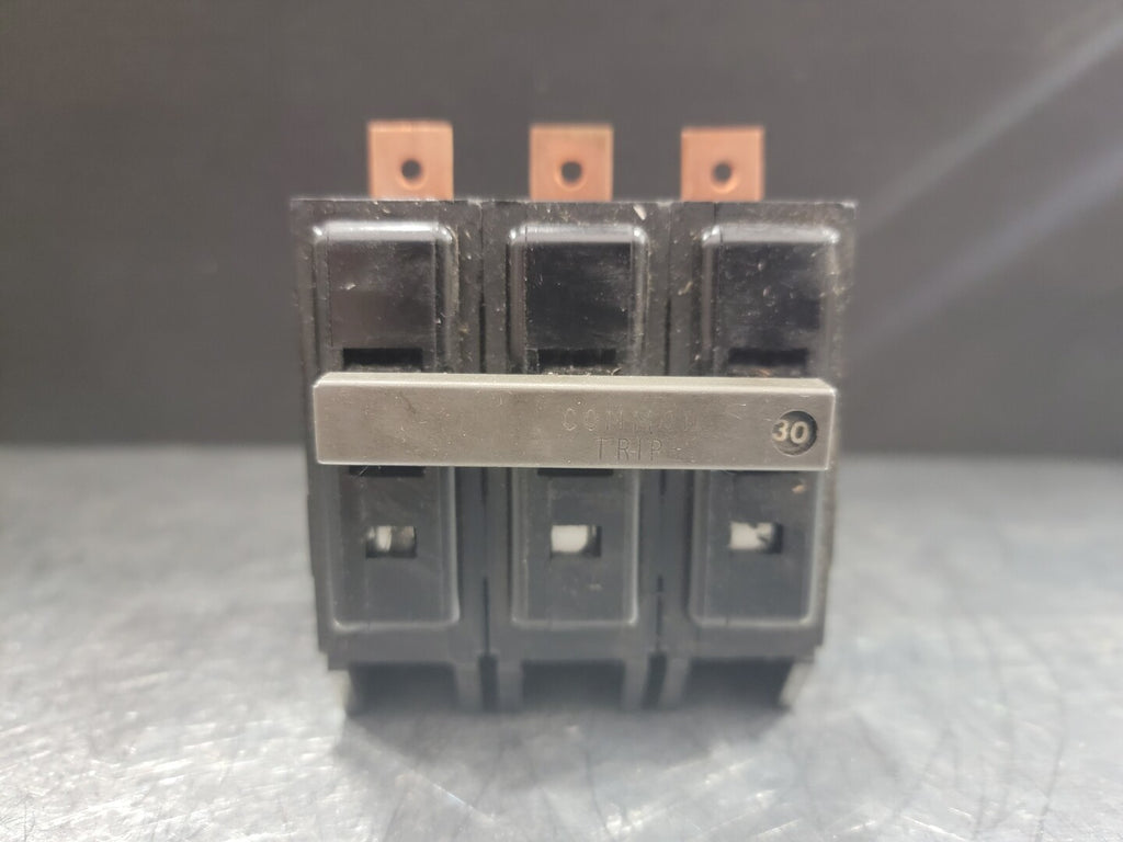 TAYLOR 30 Amp, 3 Pole, 120/208 Volts Circuit Breaker CCHQ330