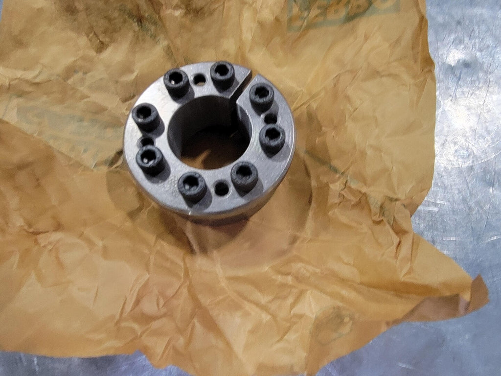 1-1/4" x 60 mm Locking Assembly/Keyless Bushing 1061