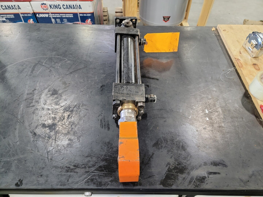 PARKER FILTRATION Hydraulic Cylinder 2-1/2" Bore x 8" Stroke No. 02.50-CEE 2HLU24AC 8.000, 3000 PS