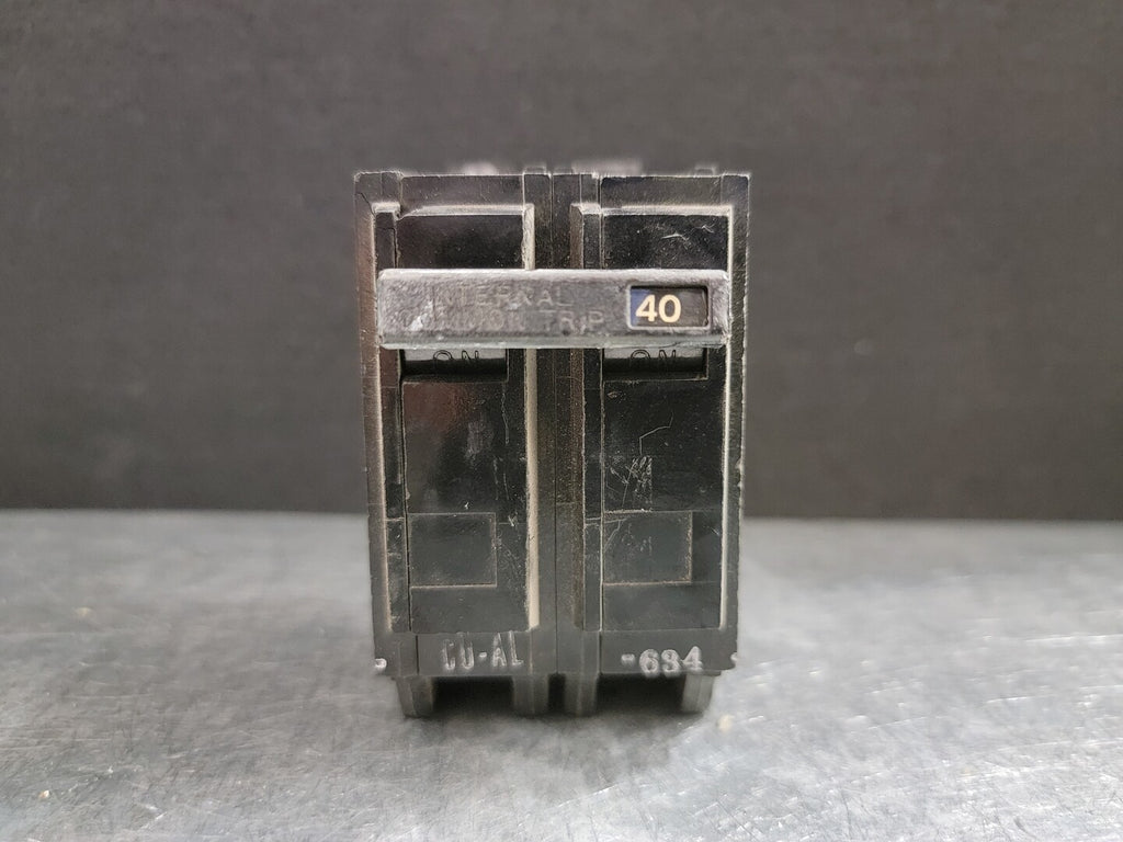 GENERAL ELECTRIC 40 Amp, 2 Pole, 120/240 Volts Circuit Breaker TQB2140
