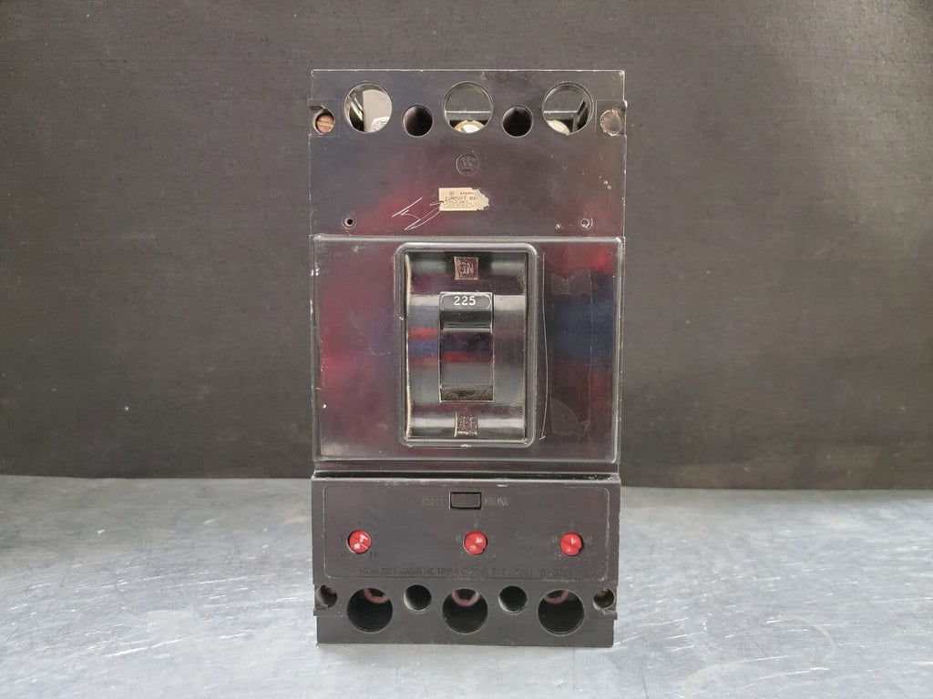 WESTINGHOUSE 225 Amp, 3 Pole, 600 Volts Circuit Breaker JA3225