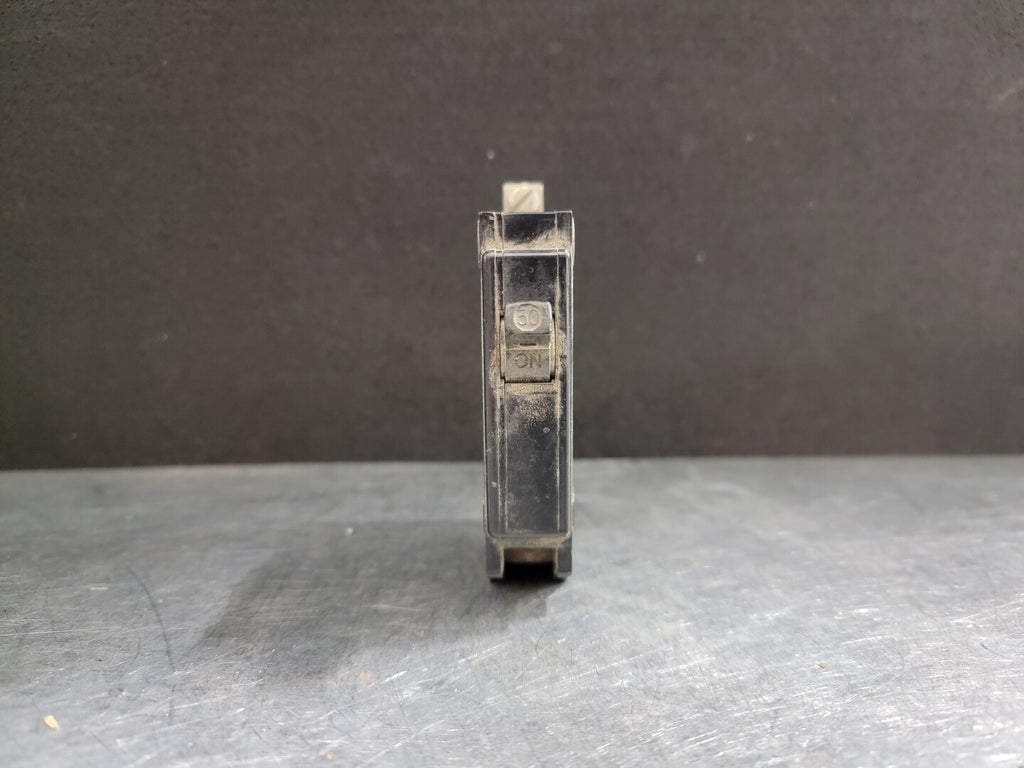 SYLVANIA 30 Amp, 1 Pole, 240 volts Circuit Breaker QB130
