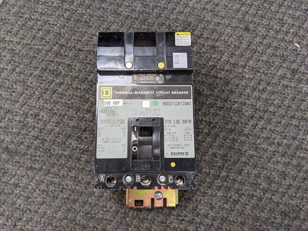 SQUARE D 100 Amp, 3 Pole, 600 volts Circuit Breaker FA36100
