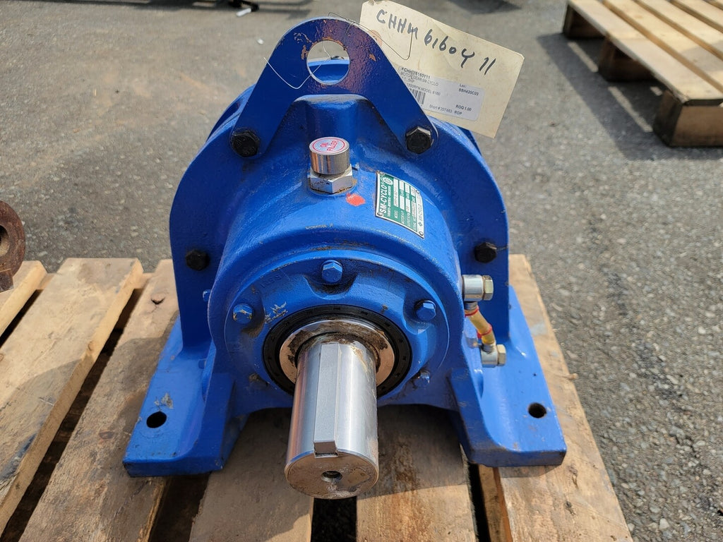 SUMITOMO 11:1 Ratio Gear Reducer CHHM-6160-11