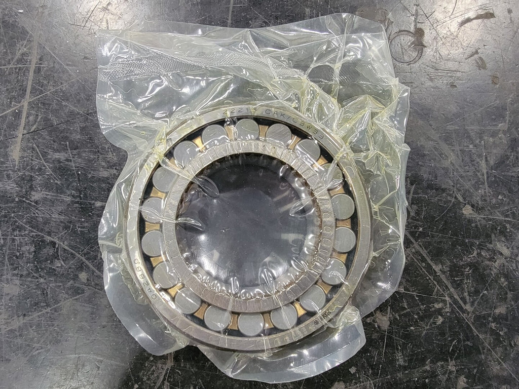 TWB Spherical Roller Bearing 22213 CAK/C3W33