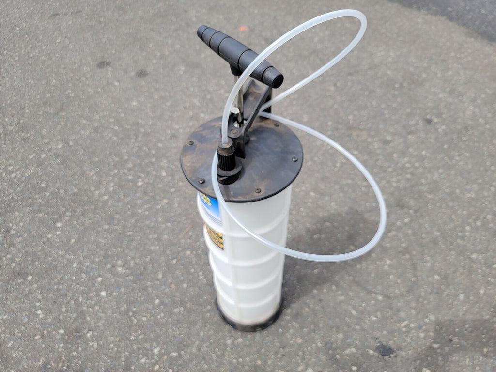 MITYVAC 7.3 Liter Fluid Evacuator No. 7400