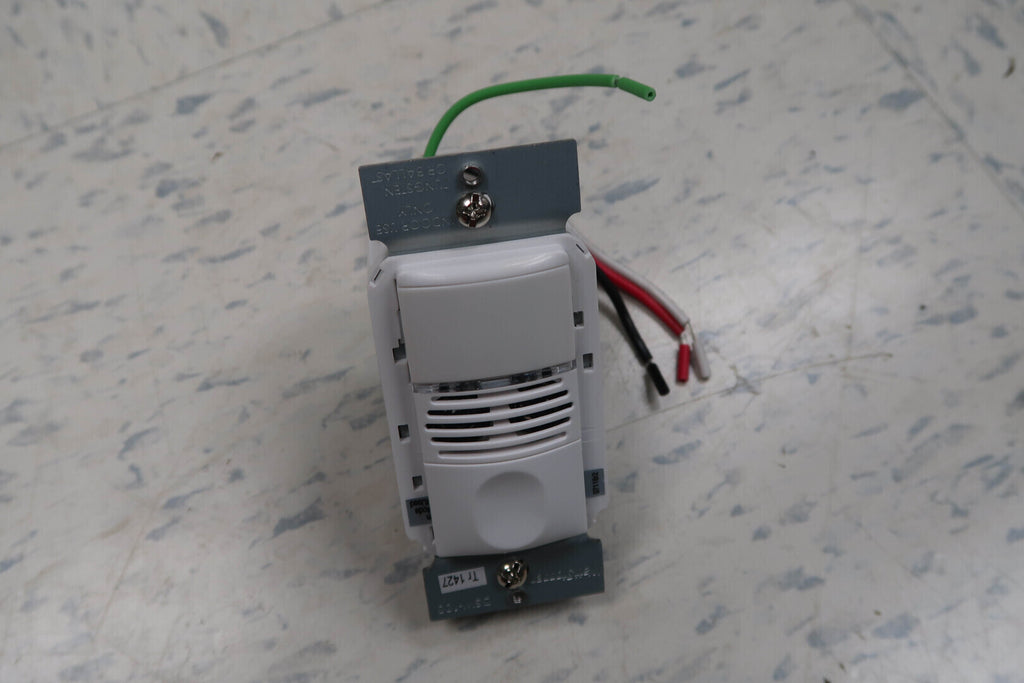 WATTSTOPPER 120/277 V PIR Wall Switch Occupancy Sensor WS-301-W