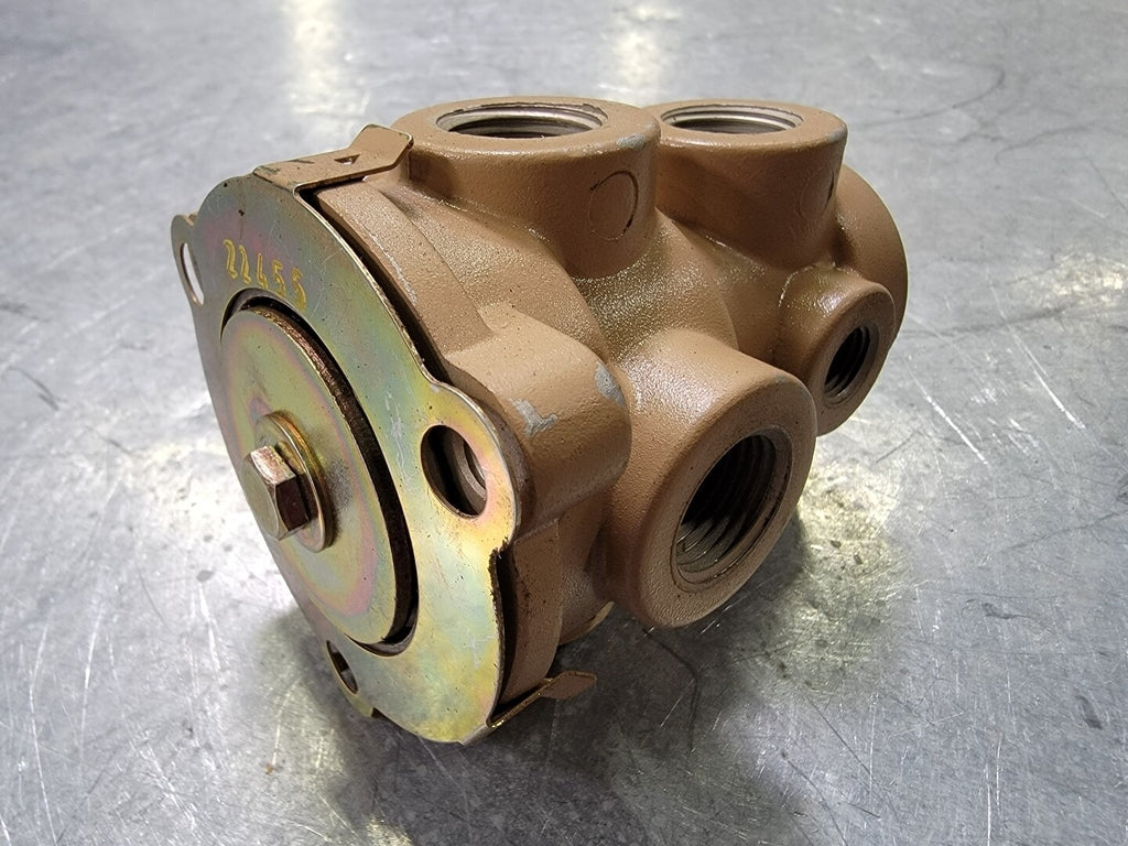 HDX Pneumatic E-3 Brake Valve H277863X, 22455, Foot Control 1/2" NPTF Ports