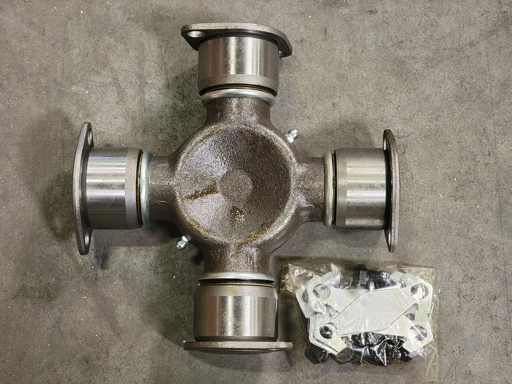 DANA HD SVL Universal Joint 15-407X, 6.692" LG 1.938" Bearing Cap Dia. Cast Steel