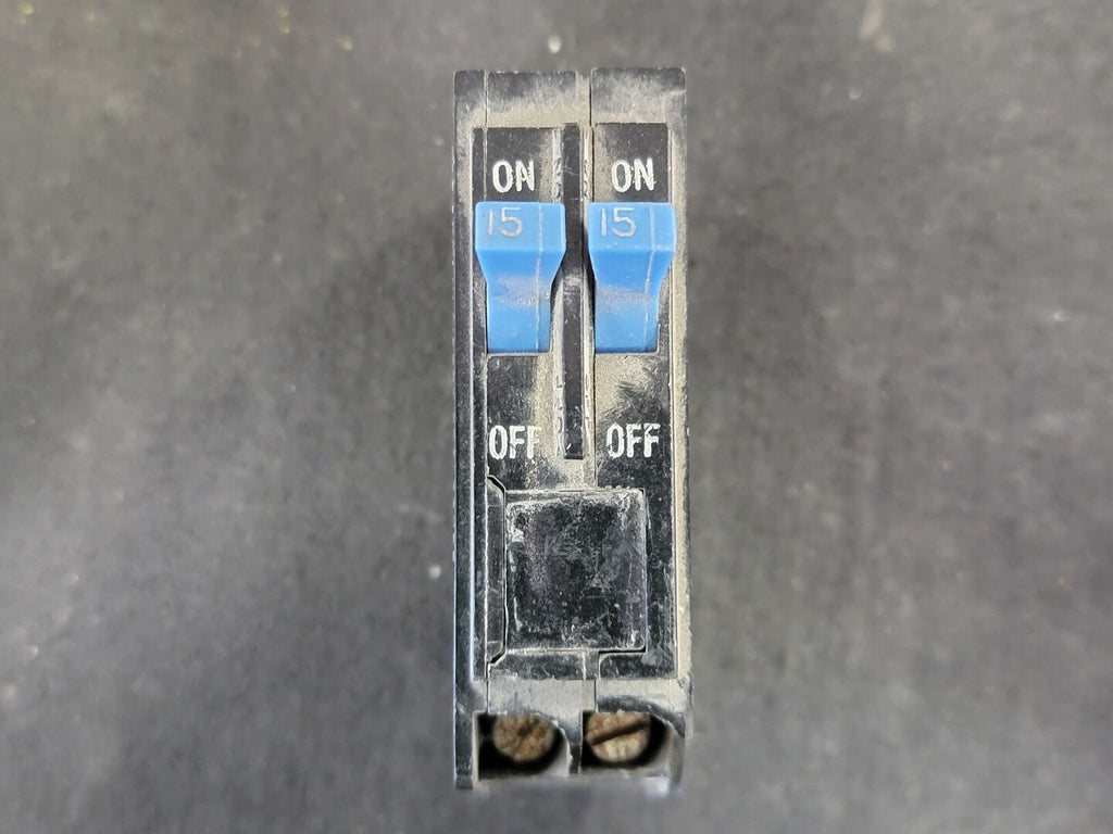15 Amp, 2 Pole, 240 volts Circuit Breaker