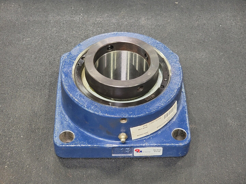 BLUE BRUTE Square Flange Block Bearing 3" Bore, QMF15J300SM