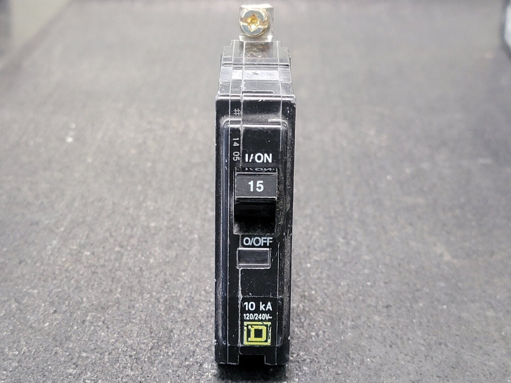 SQUARE D 15 Amp, 1 Pole, 240 volts Circuit Breaker QOB115