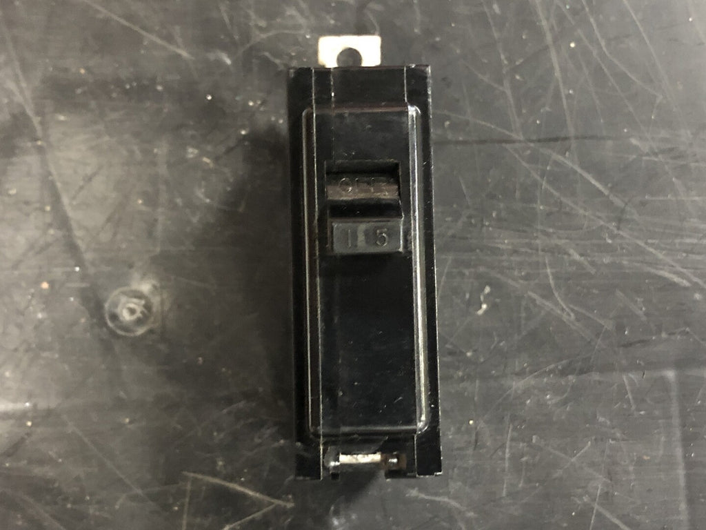 SIEMENS 15 Amp, 1 Pole, 240 volts Circuit Breaker BQ1-B015