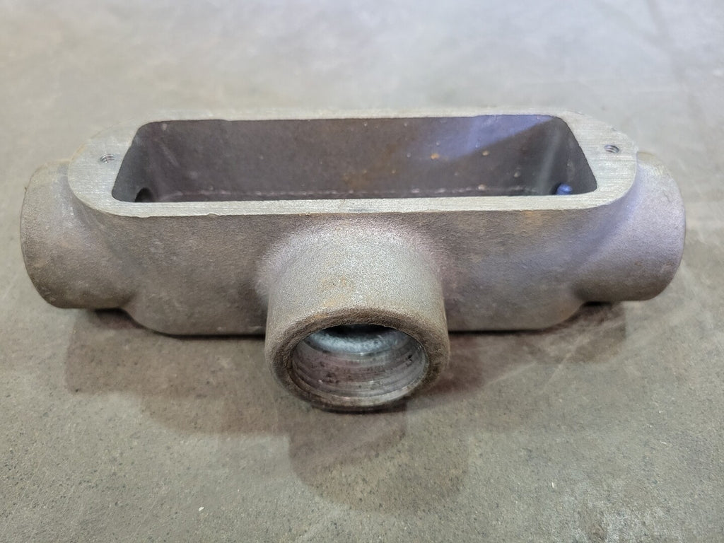 CROUSE-HINDS Conduit Outlet Body T39