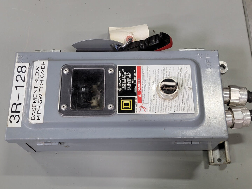 SQUARE D 30 Amp, 3 Pole, 600 volts Non-Fusible Disconnect Switch CHU361AWK