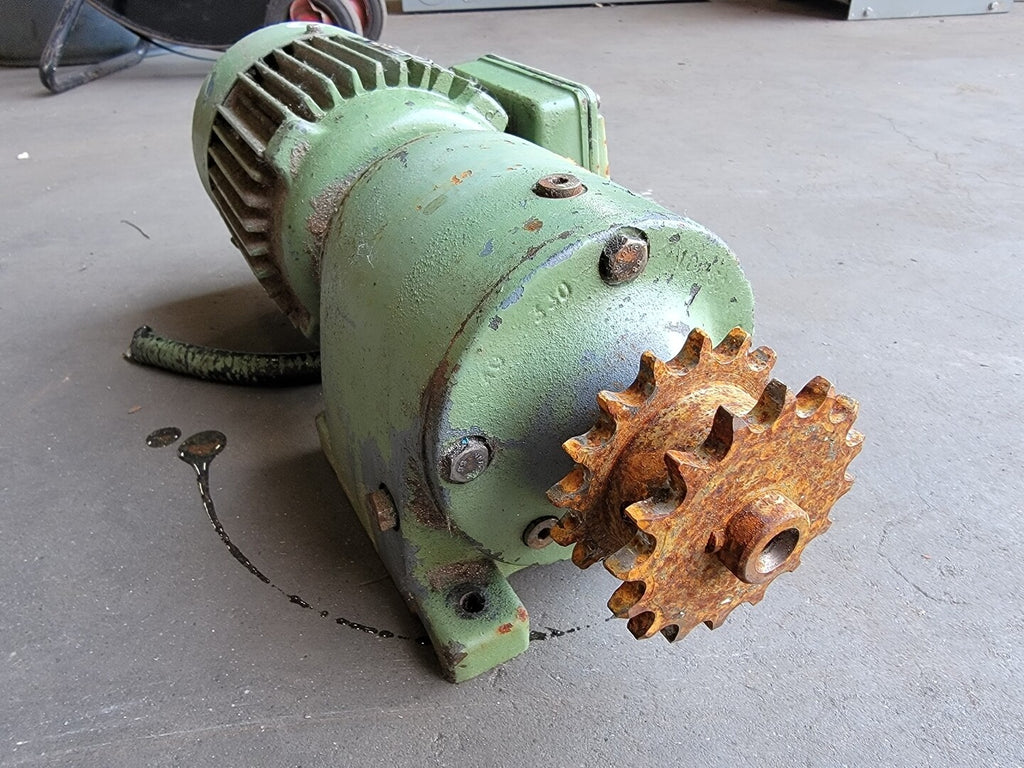 SEW 2.25/1.3:1 Ratio Gearbox R40D80K4 w/ 0.75 hp Electric Motor 