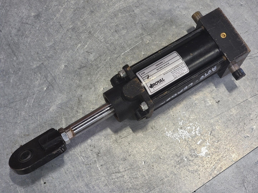 ROYAL ELECTRIC Pneumatic Air Cylinder 3" Bore x 4" Stroke, R3TB4C1A1A1A