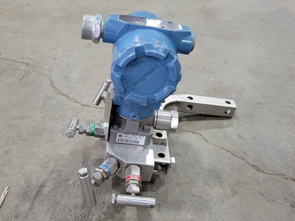 ROSEMOUNT MultiVariable Mass Flow Transmitter 3095MA2CB0010AA10NDBS5Q4