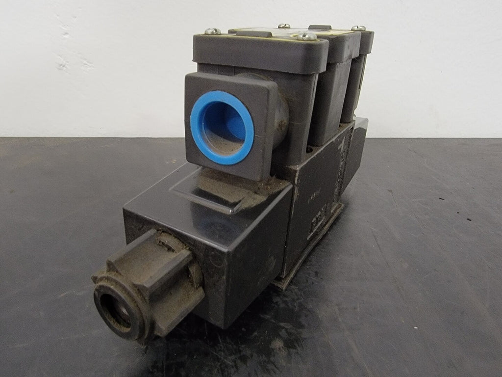 PARKER FILTRATION 4000 psi Hydraulic Solenoid Valve D1VW1CNYCF4 