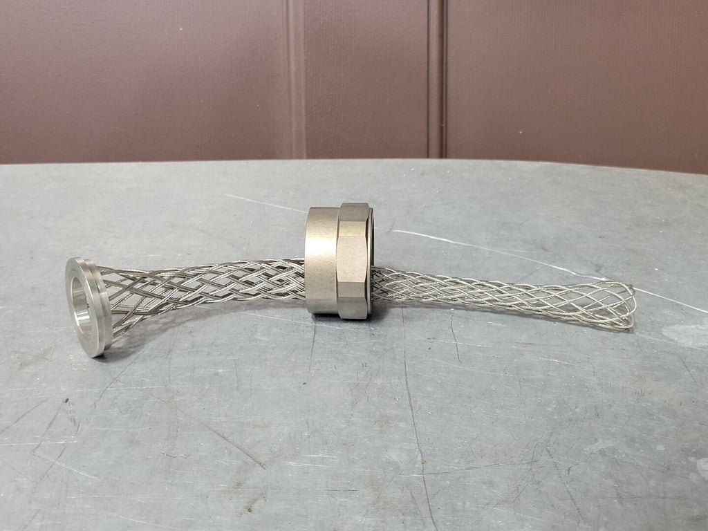 CROUSE-HINDS Roughneck Basketweave Cable Grip w/ Grommet 