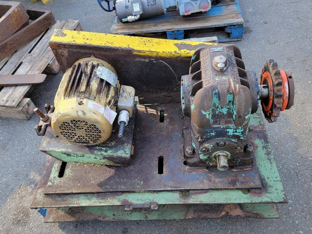 RADICON 240/480 Volts, 1750 Rpm,184T Gearbox Motor