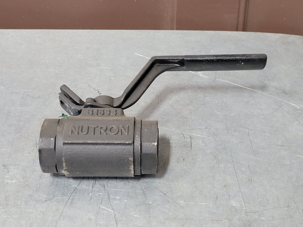 NUTRON 1-1/4" 3000 WOG Floating Ball Valve, B16.34 T3R10S30LZ