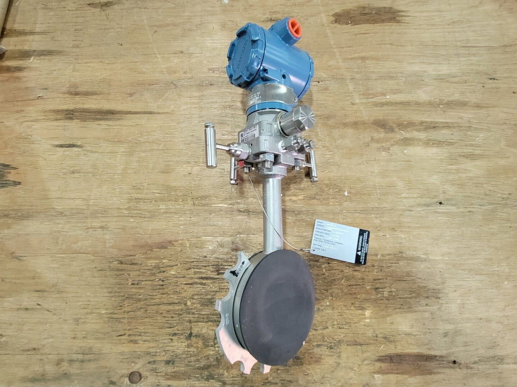 ROSEMOUNT Mass Flow Transmitter and Flowmeter