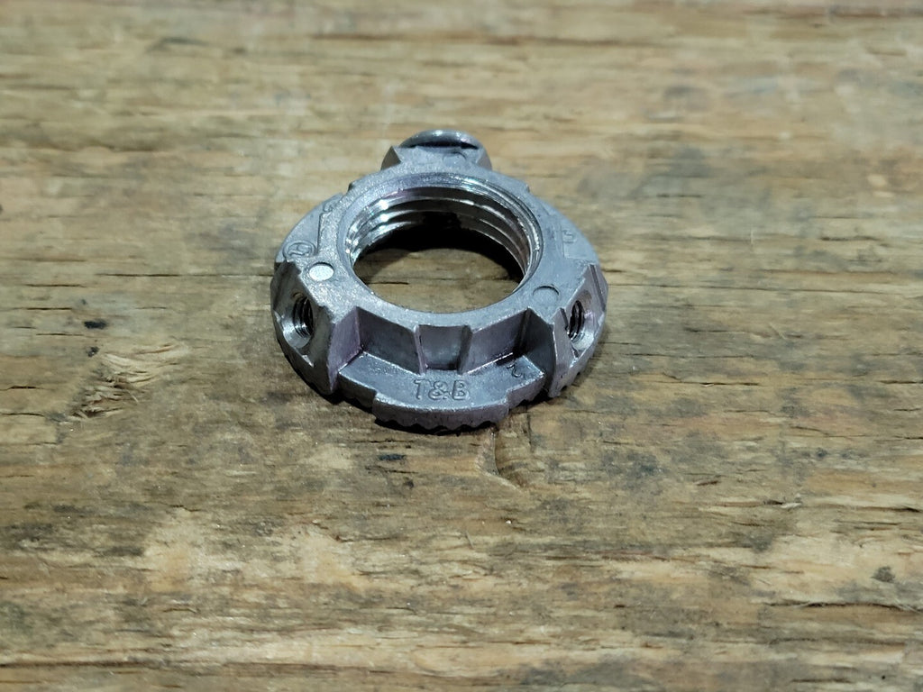 THOMAS & BETTS 1/2" Grounding Locknut L050GR