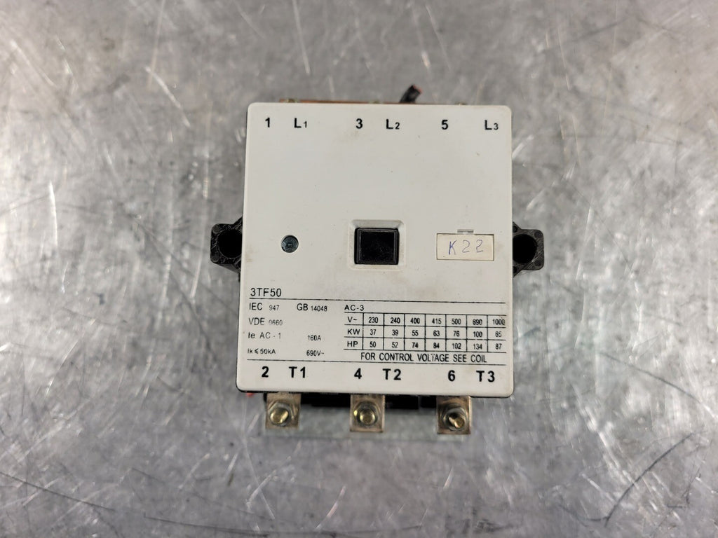 SIEMENS 110 Amp, 3 Pole, 2 NO + 2 NC, 110/120 VAC Coil Contactor 3TF50