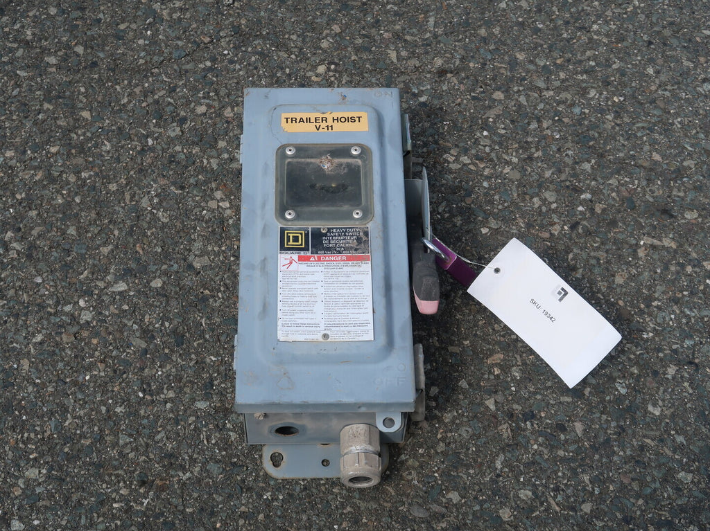 SQUARE D 30 Amp, 3 Pole, 600 volts Non-Fusible Disconnect Switch CHU361AWK