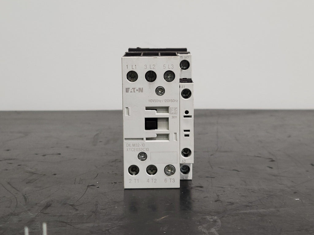 EATON 32 Amp, 3 Pole, 1NO, 110/120 VAC Coil, Contactor XTCE032C10