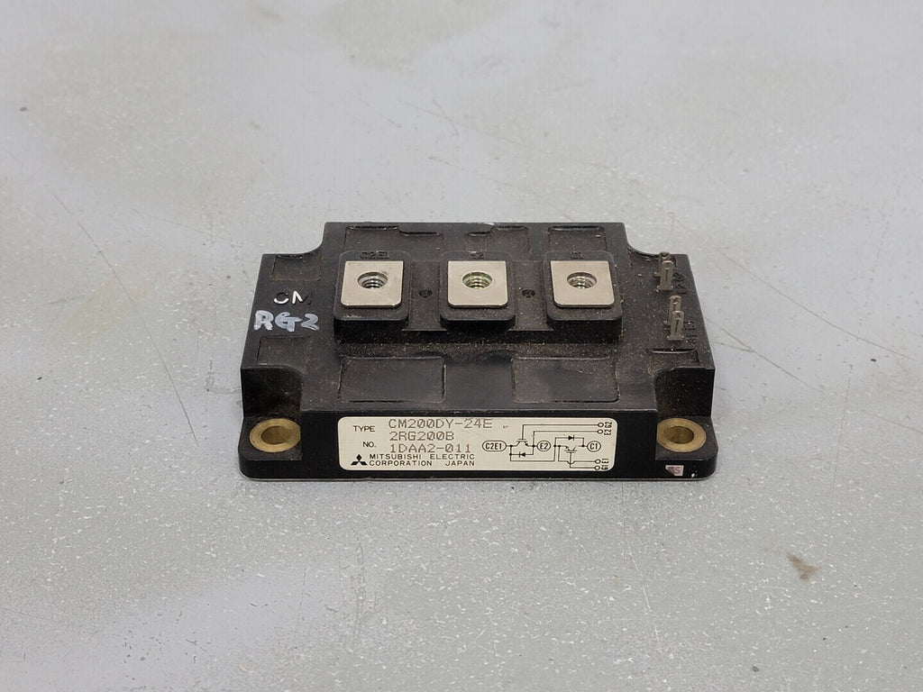 MITSUBISHI Transistor Module CM200DY-24E 2RG200B