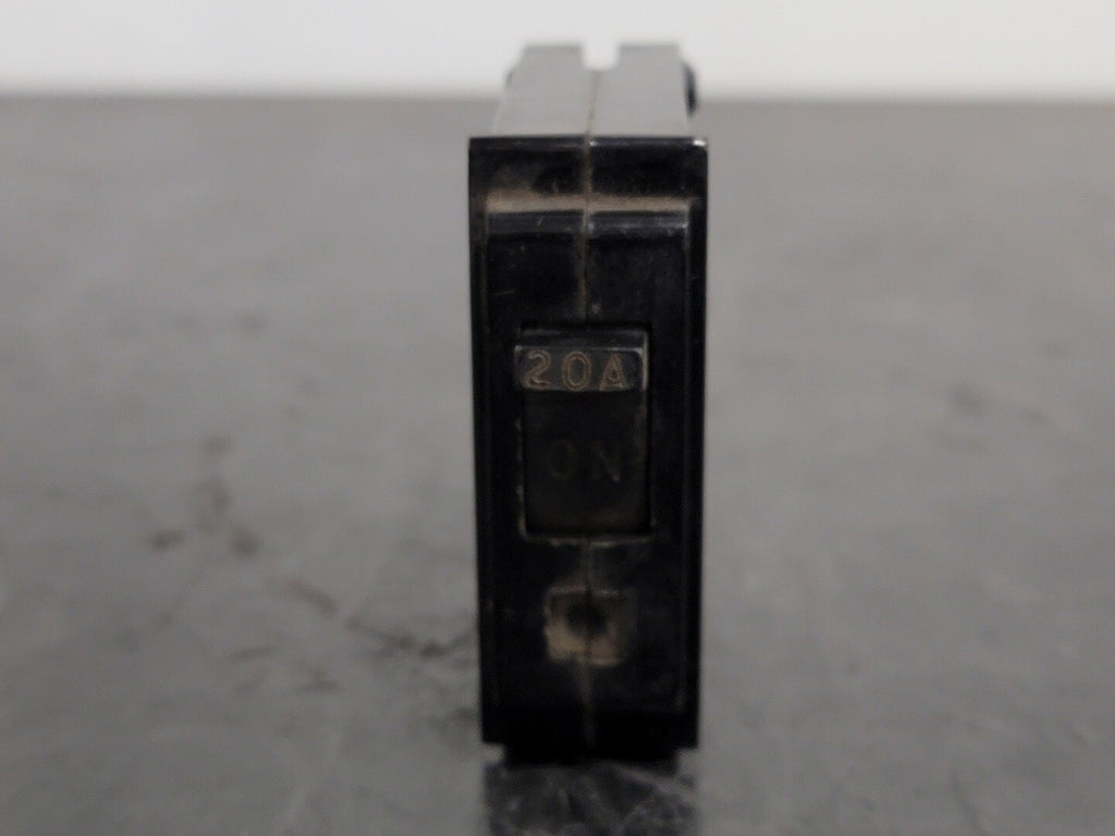 GENERAL ELECTRIC 20 Amp, 1 Pole, 120/240 volts Circuit Breaker TQL1120