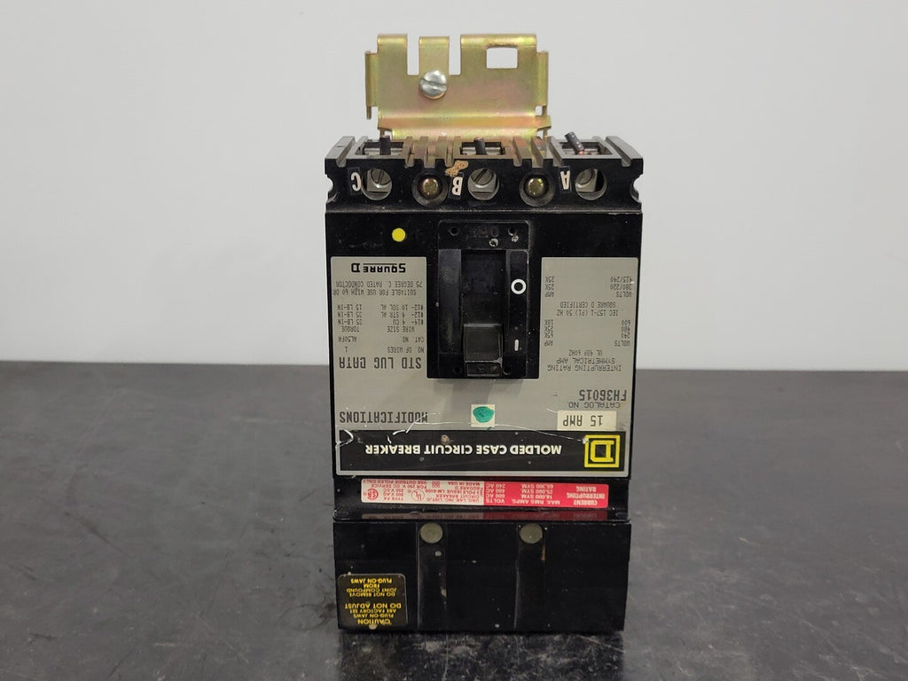 SQUARE D 15 Amp, 3 Pole, 600 volts Circuit Breaker FH36015