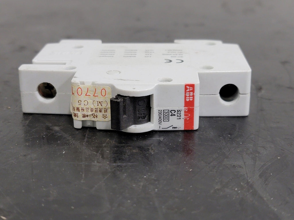 ABB 4 Amp, 1 Pole, 230/400 volts Circuit Breaker S231-C4