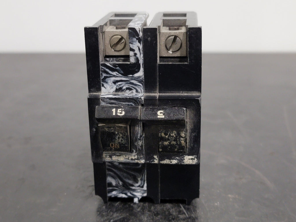 FEDERAL PIONEER 15 Amp, 2 Pole, 120/208 volts Circuit Breaker NA215