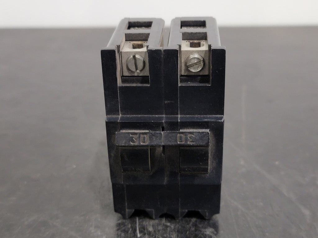 FEDERAL PIONEER 30 Amp 2 Pole Circuit Breaker NB230