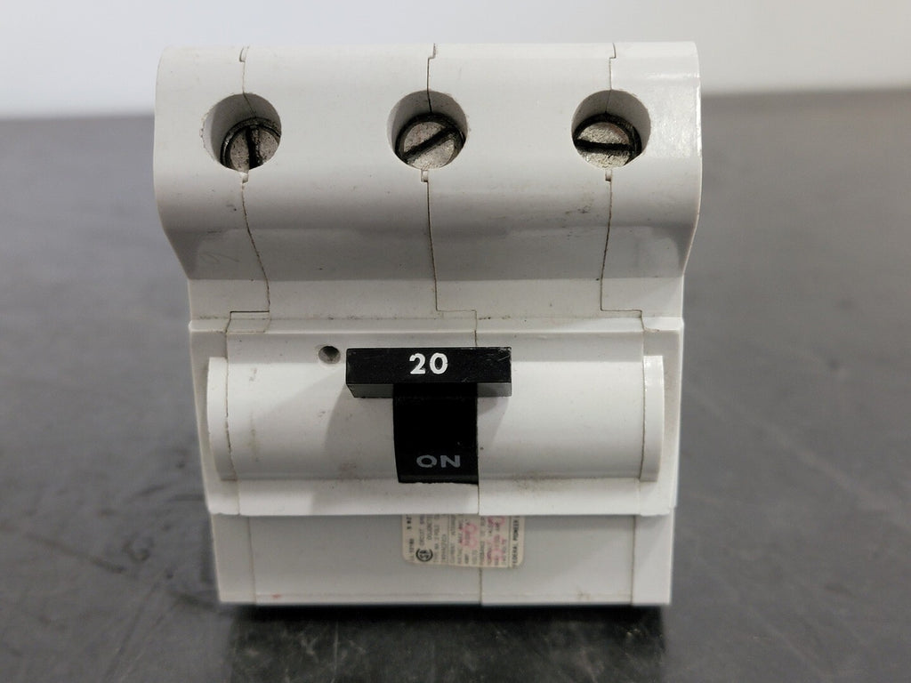 FEDERAL PIONEER 20 Amp, 3 Pole, 120/240 volts Circuit Breaker NA320