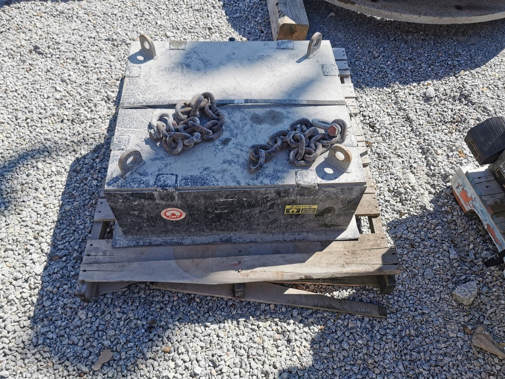 IML Suspended Permanent Magnet 30" X 30"