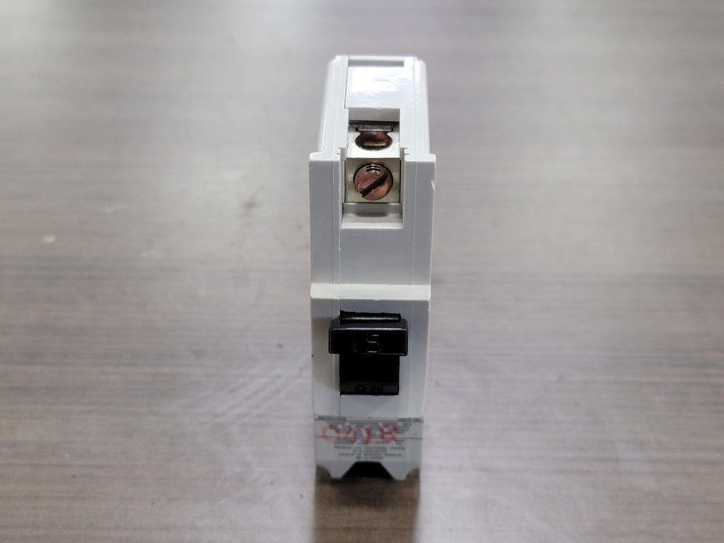FEDERAL PIONEER 15 Amp, 1 Pole, 120/240 volts Circuit Breaker NA115