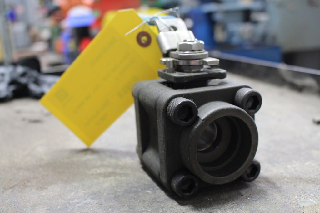 NIBCO 1-1/4", 2000 WOG, Ball Valve 