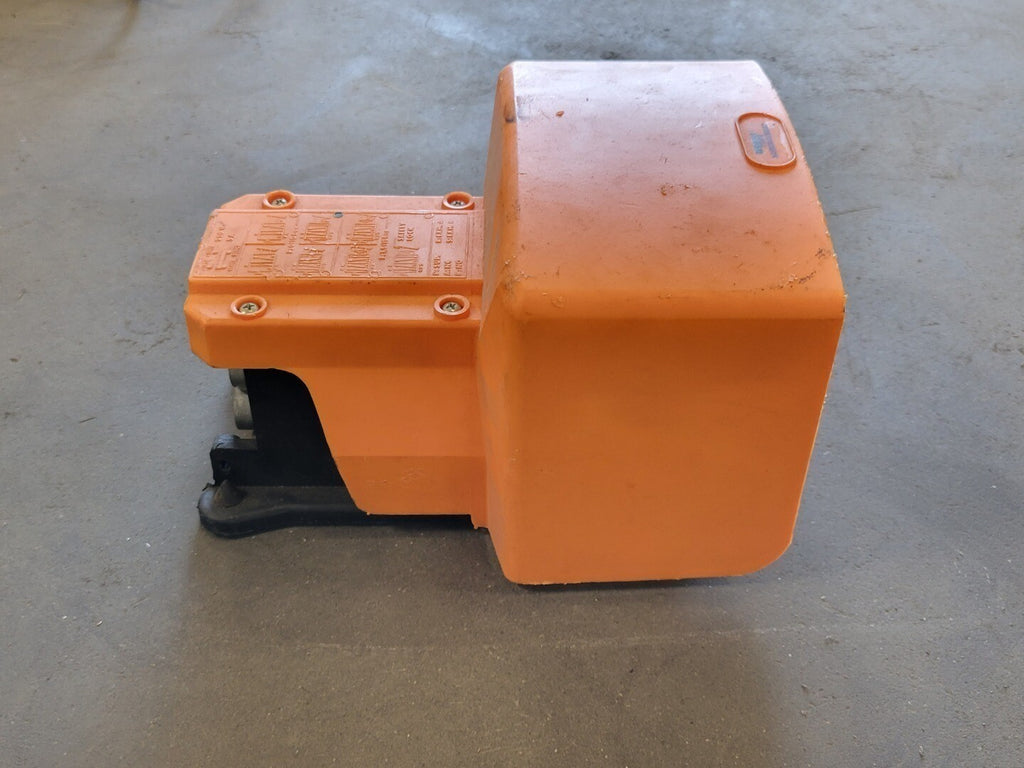 NUMATICS Foot Pedal Valve NAM500400N000O