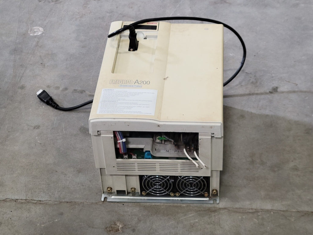 MITSUBISHI Freqrol A200 10 HP Inverter FR-A240E-7.5K-UL