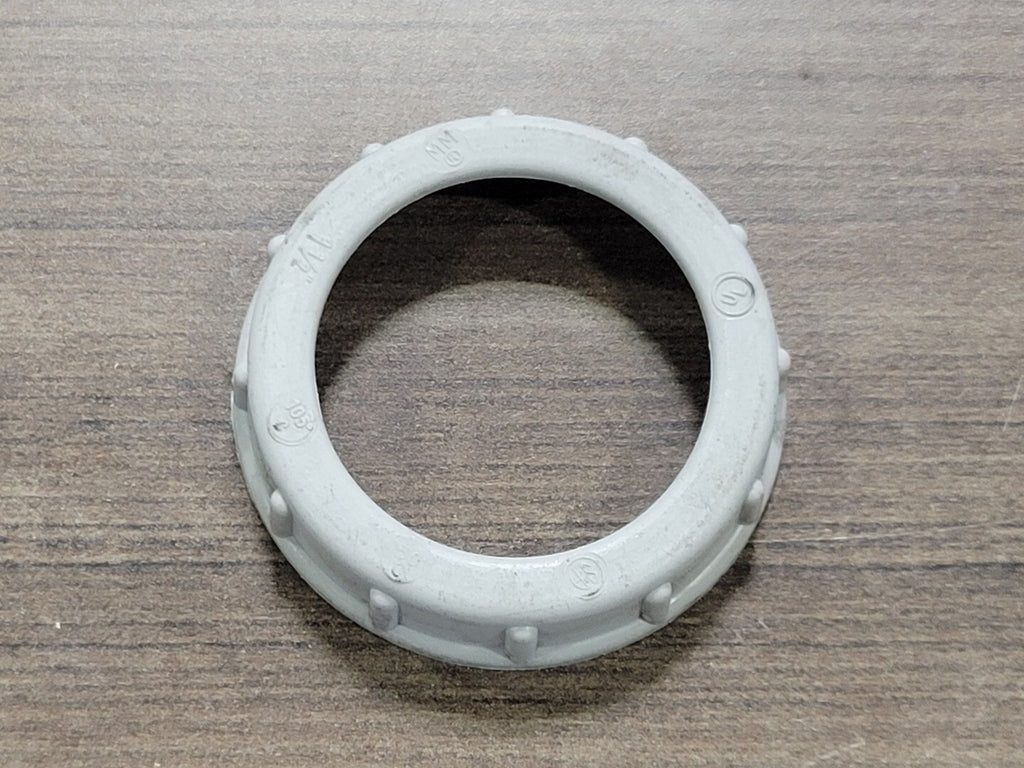 1-1/2" Plastic Bushing (Box of 43)