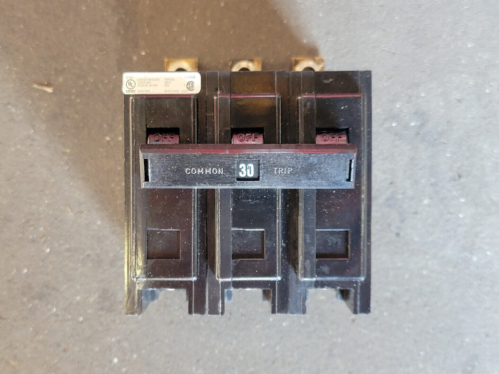CUTLER-HAMMER 30 Amp, 3 Pole, 240 Volts Circuit Breaker BAB3030H