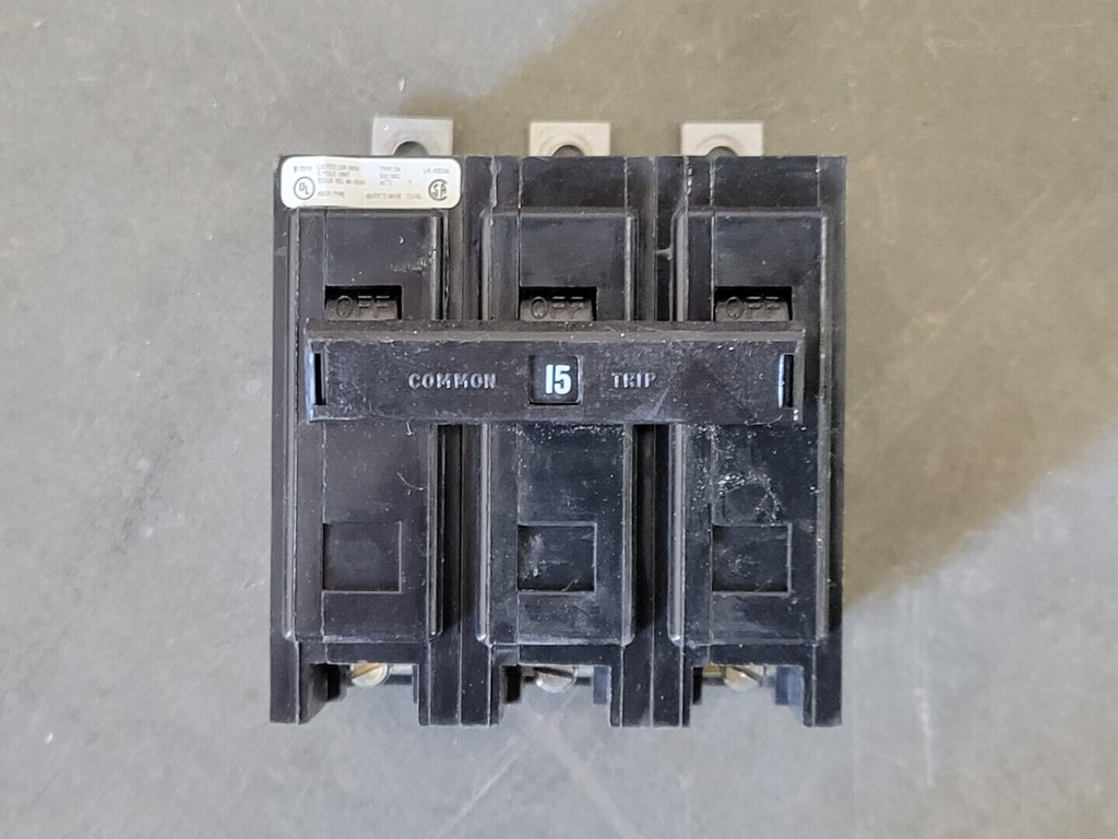 CUTLER-HAMMER 15 Amp, 3 Pole, 240 volts Circuit Breaker BAB3015H