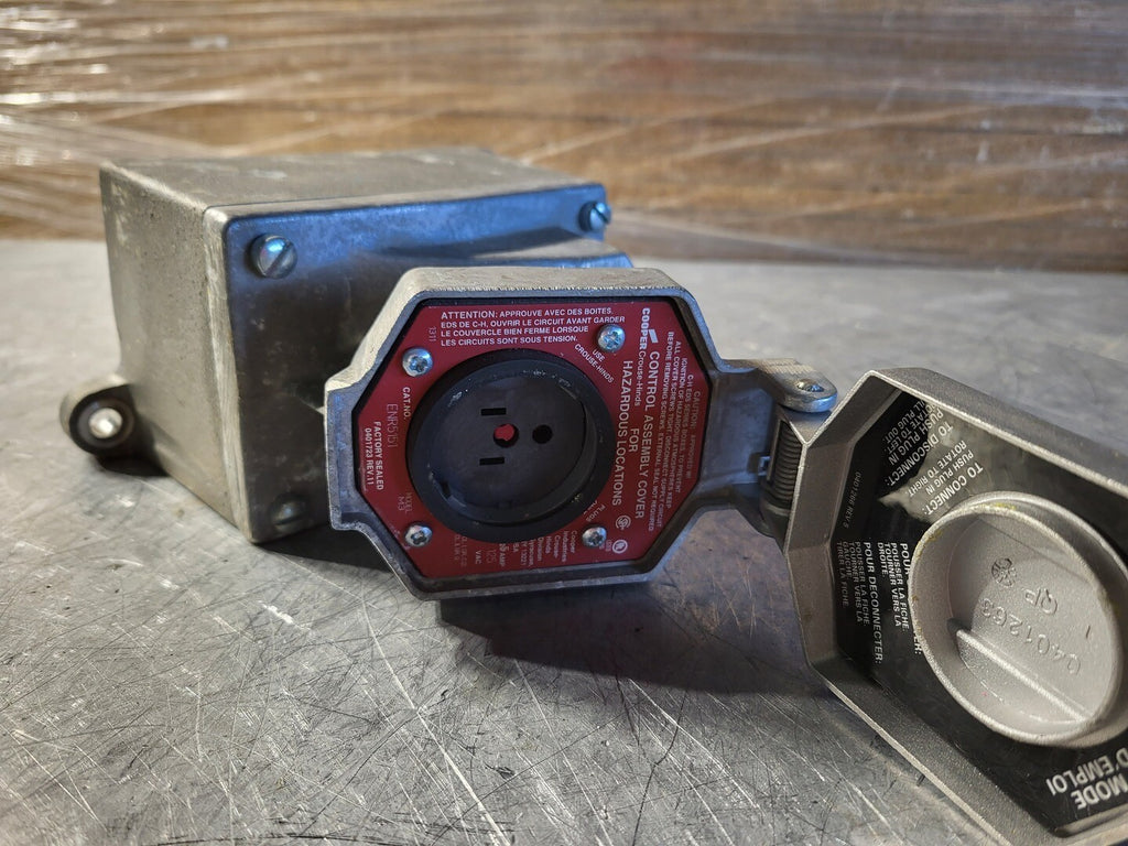 EATON 15A, 125V ENR Value Receptacle ENR5151